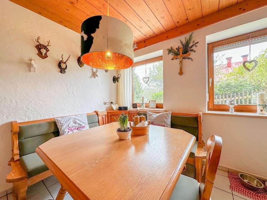 Alpines Wohlfuehl-Apartment Oplus Oberstaufen Eksteriør billede
